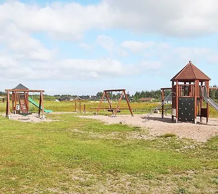 Four-bedroom Holiday In 3 Дом отдыха Brovst